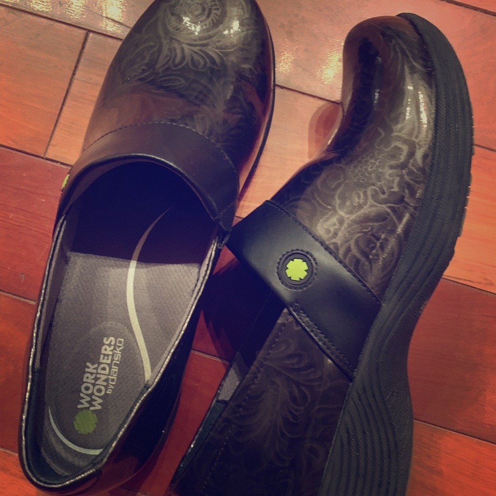 Dansko Work Wonders